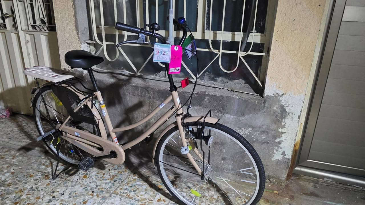 سلام عليكم الباسكل للمراوس باسكل حشدواي واطي فرق


**إذا كنت صاحب هذا الإعلان وتريد حذفه لأي سبب، رجاءا أرسل رسالة إلى الدعم الفني**