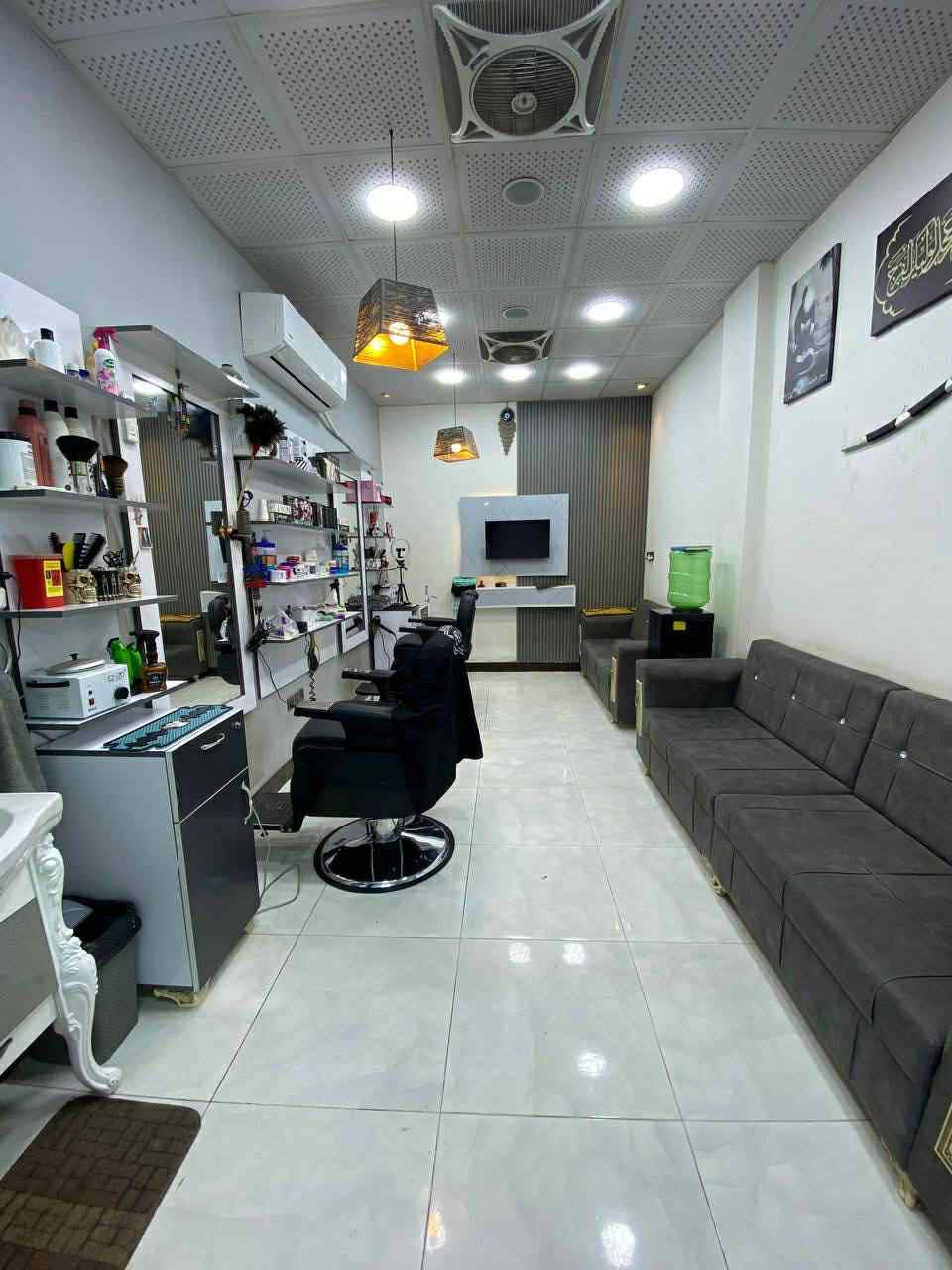 🔥محل بحاجه الا حلاق ذو خبرة 💈  نظام المحل يجار             

 حي العامل المنطقى 3️⃣قريب🕌 جامع الغيدر  📞***********⌛️
