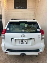 برادو ٢٠١٢ خليجي بيهه طخة بسيطة بالجاملغ الخلفي محرك ٢٧٠٠ /٤سلندر نص ف...