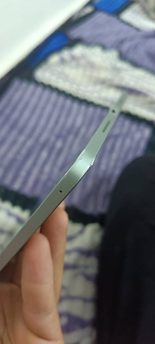 السلام عليكم
شاومي باد 7 للبيع نضيف وجديد عدهه الضربات الي بزاويه
ذاكرته 256
الرام 4.0+8.0
الشاشة 144 هرتز
ينطيك 90 فريم 
السعر 300 وبي مجال
مكاني الامين الثانيه/قرب مدرسة السماحة 
***********
