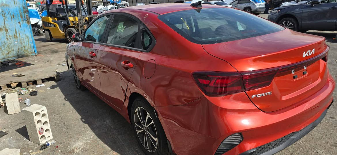 أللهم صلى على محمد وآل محمد 🧿 
تم وصول وجبة سيارات من أمريكا الى عمان 🇯🇴 سيتم الشحن الى العراق 🇮🇶 
بأذن الله تعالى 🚢 
ألف مبروك لصاحب السياره تستاهل كل خير بالتوفيق ان شاء الله 
مكتب الحسناوي لتجارة السيارات الامريكيه والكنديه عنوان بابل قضاء الكفل مجاور دائرة أحوال الكفل مقابل صيدليه الشهد 🌹 
للاستفسار الاتصال على الرقم التالي 
*********** وات ساب 🇮🇶
