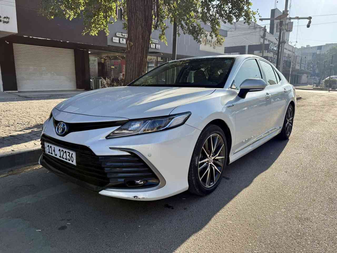 السلام عليكم
كامري موديل ٢٠٢٤ ( GLE-هايبرد )وكالة عبد اللطيف ماشية 25 الف كيلو 
فول مواصفات شاحنه وايرلس . برده كهرباء . سلايد
مكفوله كفاله عامه. رقمها هم حلو
من اشتريتها لحد الان ما دايرلها بانزين عادي فقط محسن  
السعر 25500$
السياره موجوده بالسعدون الصبح والعصر بزيونه 
للأستفسار ***********
