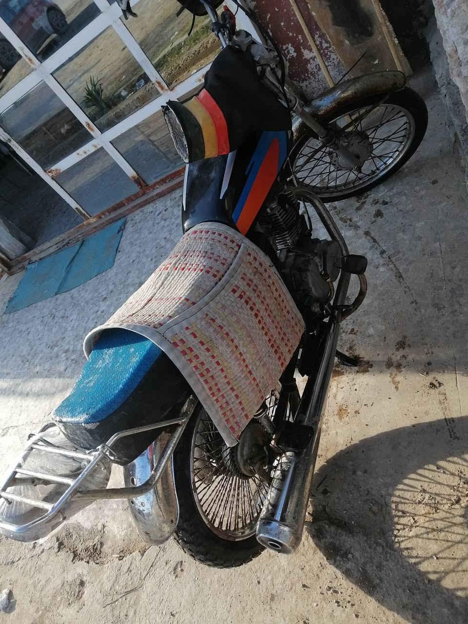 السلام عليكم دراجه البيع كلك سعره 190بيه مجال بصيط بابل الهاشميه هاذه رقمي ***********
