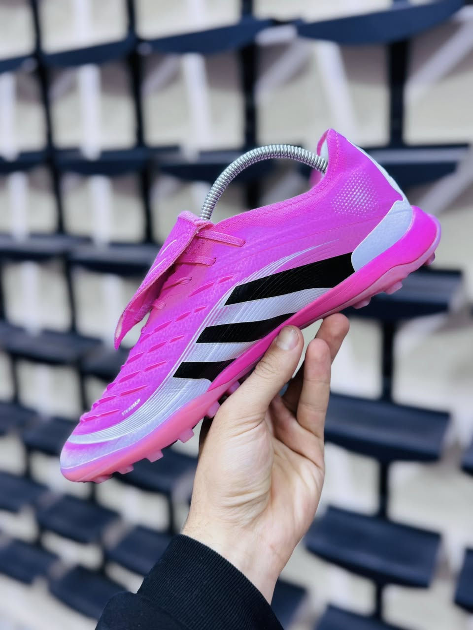 اديداس براديتور 🔥

باله اصلي فول نضافه مستخدم قليل 

قياس 42 

توصيل متوفر جميع محافضات العراق 

***********
