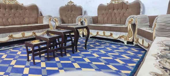 تخم ملكي 10 مقاعد نضيف حيل مابي اي ضرر اخو جديد سعره 400 وبي مجال مكاني كربلاء حي العامل يوجد توصيل بكروه *********** يوجد واتساب
