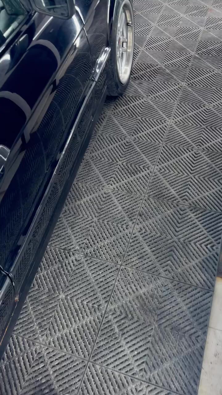 سلام عليكم مركز عنايه للبيع كامل متكامل كلشي متوفر الي يريد يفتح مصلحه جديده او يفيده الغراض وابيع شلع قلع حتى الديكور ويا والي محتاج شغلات مفرد هم ابيع بس بسعر معقول رقم التواصل ***********واتساب
