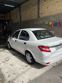 سياره ثانيه موديل 2022 مقفوله السعر 70 ورقه وبيها مجال07780619882