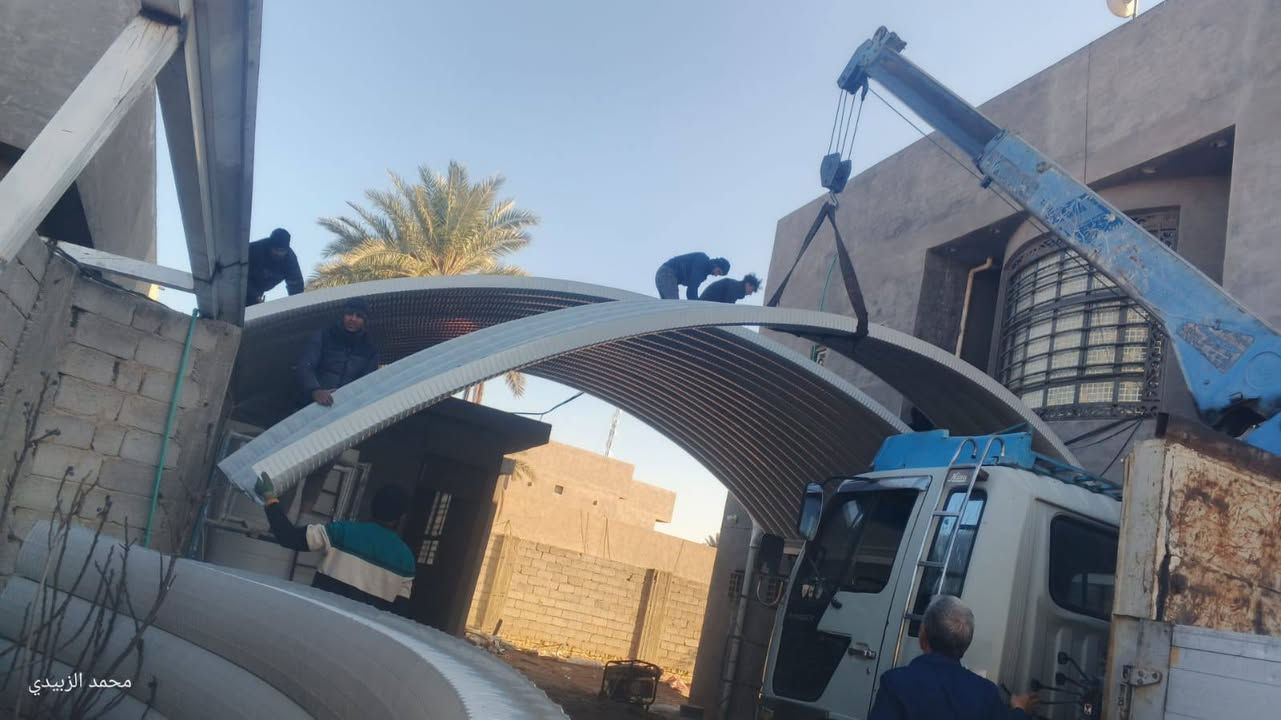 #الى_اهلنا_الكرام 
تعلن حدادة الزبيدي  لعمل سقائف الكي سبان
***********/***********
سعر المتر 25 الف {تخفيض خاص للمساحات الكبيرة}
المواصفات : 
1️⃣- بليت 05 كافة الألوان
2️⃣- بوري مربع 2 ملم 4 انج ثقيل 
3️⃣- ساقية 2 ملم 
4️⃣- كفر براغي انج ونصف 
5️⃣- صبغ رادليت 
6️⃣- صبغ لون 
7️⃣- برغي تثبيت بولت 19
