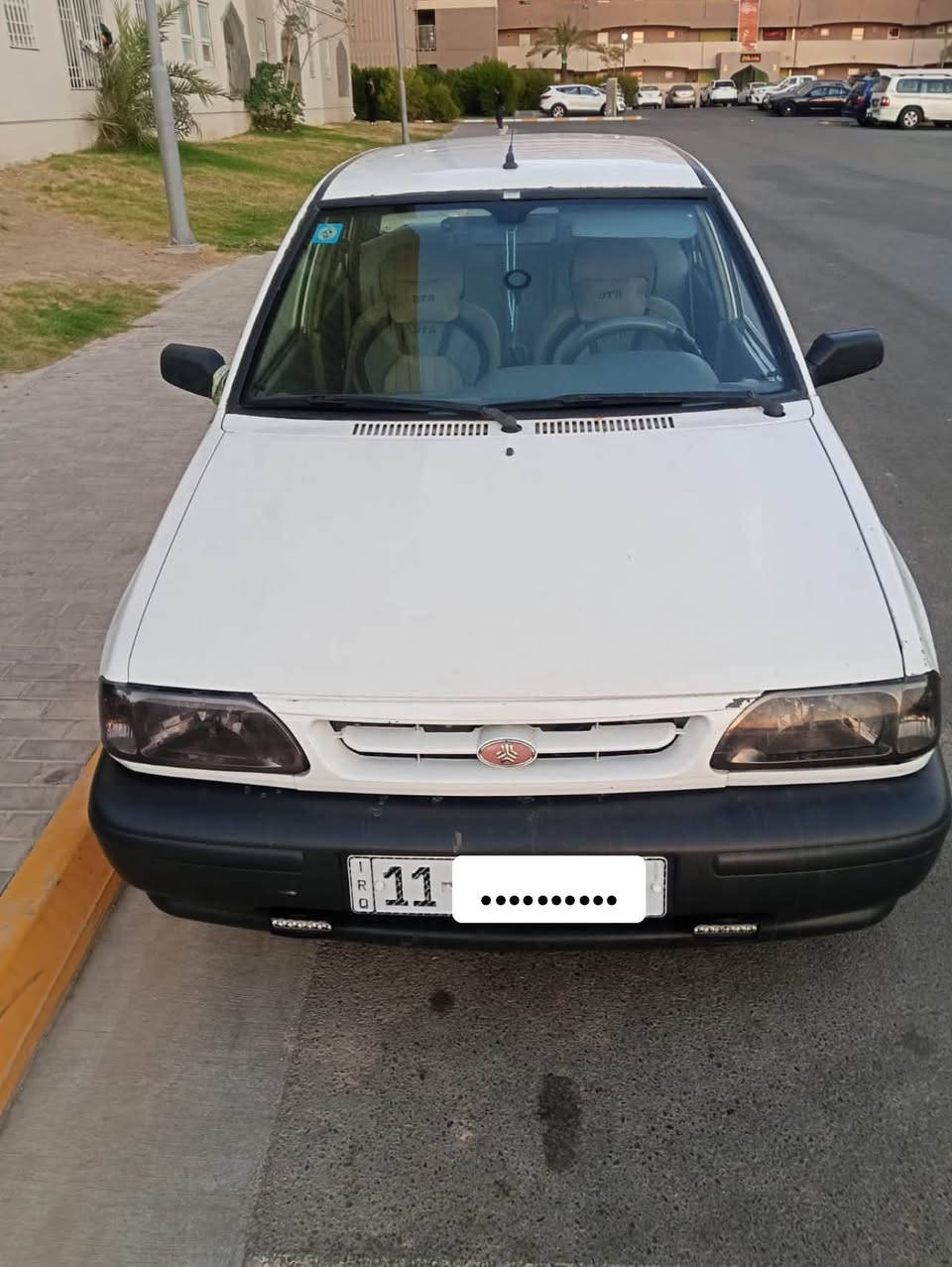 سايبه ٢٠١٢
كير مكينه جديد مكفوله لانقص ولاتبخير 
الجاملغ الامامي مضروب ع بارد شبر
شواصي مكفوله تبريد شغال كهربائيات كلهن شغاله السعر ٤٢ وبيها مجال العنوان مجمع بسمايه 
الرقم ***********
