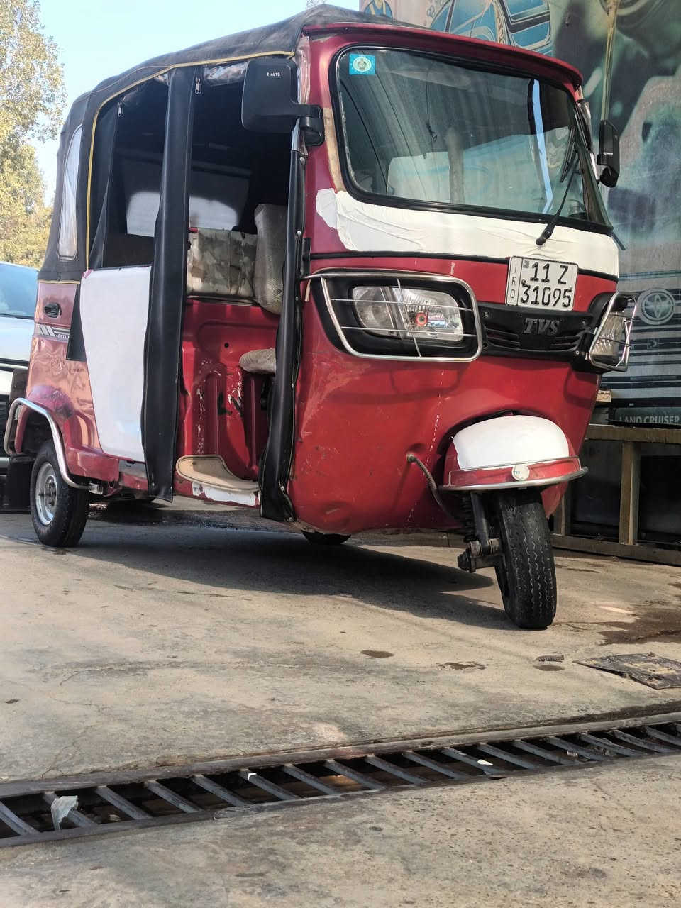 اسلام عليكم تكتك للبيع تي في اس 19 مكفوله رقم بغداد هزه كامله تحويل ثاني يوم تكتك خير خير من  الله مكينه جديده مكفوله بيهه بارد بالغد اليمين بس باقي مكفول تكتك متعوب عليهه الله شاهد مكان الدوره رقمي ***********
