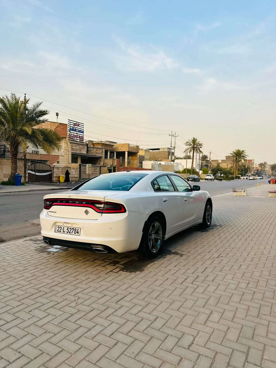 السلام عليكم جارجر  للبيع كفاله من الصبغ والفتح كنديه موديل 2019 عداد 260 ماشيه 102mi بسمي سنويه وهزه جديد 
*********** السعر 232 وبيه مجال جاهزه
