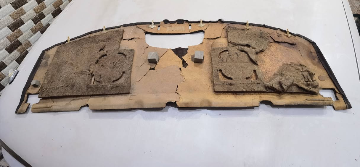 السلام عليكم
غراض كرسته نفخ لؤلؤي بيبان الواحد 75 قفل وشنو بي من غراض الك قفلات ماطور جام وسكك والترايش وبدأت خارجيه ننرماده شنو بي الك

بنيد كرسته نفخ لؤلؤي 150 قفل مدكر 125 قفل

ماطور ماسحات 25 يصير مارك شيزر نفخ وكصيف سعره 25

و دشبول خلفي يراد اله صب فايبر سعره 25

العنوان البصره ابو الخصيب حمدان
***********
