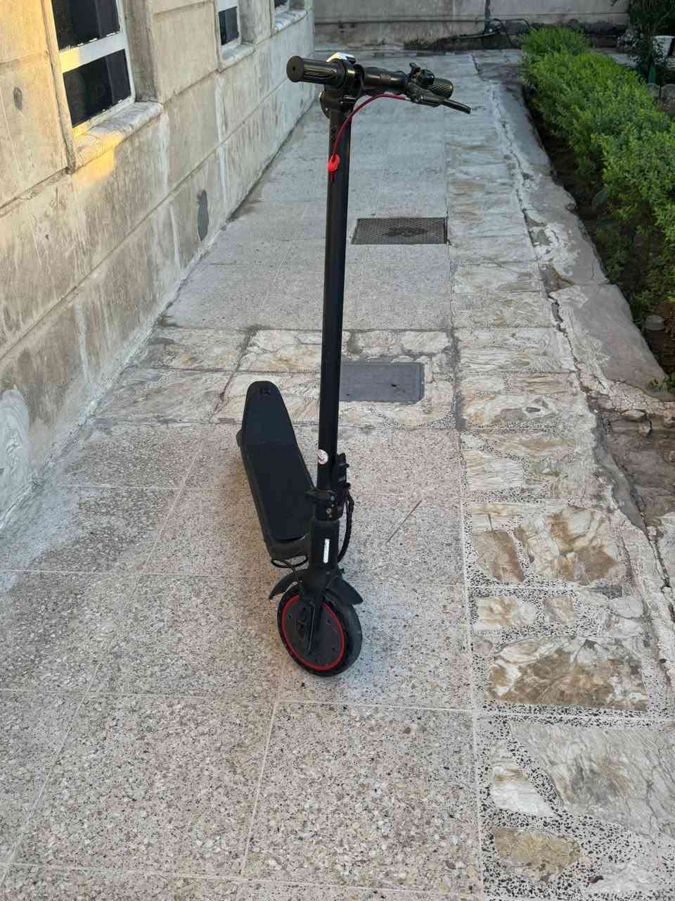 سكوتر للبيع كلشي ما بيهة شي التاير ربل بس محكوك


**إذا كنت صاحب هذا الإعلان وتريد حذفه لأي سبب، رجاءا أرسل رسالة إلى الدعم الفني**