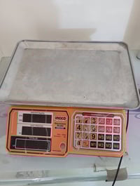 ميزان كهربائي • جديد • للبسطه