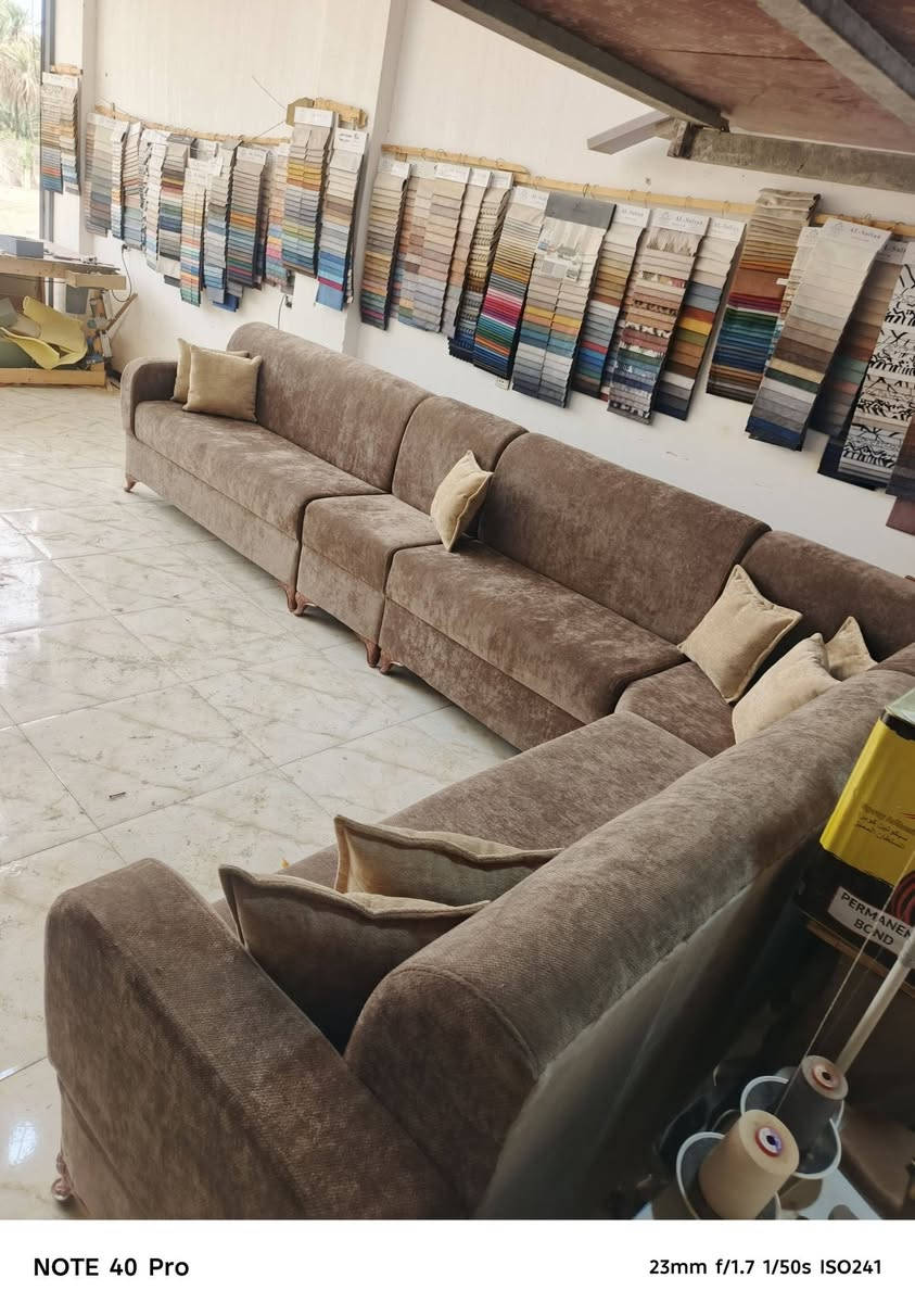 ((للهم صلي على محمد وال محمد ))
تصميم راقي يليق بمنزلك! 🏡✨

📢 تخم جديد تم تركيبه لأحد زبائننا الكرام، بتصميم يجمع بين الأناقة والفخامة!
🛋️ خامات عالية الجودة
🎨 ألوان متناسقة تناسب جميع الأذواق
🛠️ تنفيذ متقن بأدق التفاصيل

🔹 هل ترغب في تجديد أثاث منزلك؟
🔹 أو إعادة تصميم تخمك القديم ليصبح كالجديد؟

📩 تواصل معنا الآن واحصل على تصميم فريد يناسب ذوقك!
العنوان ((كربلاء ))
للاتصال 📞 ((***********))

#دوشمة_كربلاء #تصميم_أثاث #تجديد_الأثاث #فخامة_و_أناقة #تصليح_قنفات #ديكور #معمل_بروف_للاثاث 
#كربلاء #معمل_بروف_للاثاث
