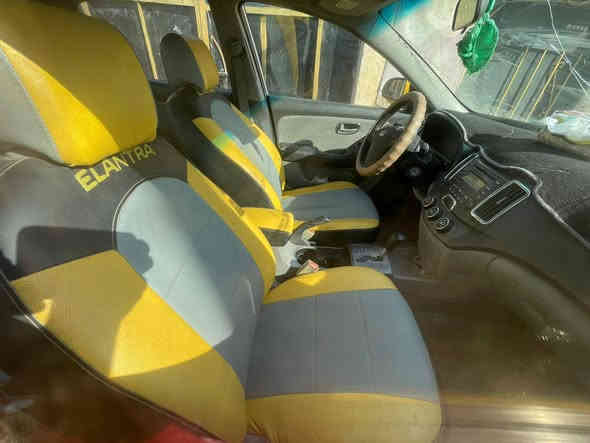 السلام عليكم للبيع النتره مقدس موديل 2008 رقم بغداد انكليزي بسمي تحويل ثاني يوم سنويه الحد 30 السياره بنرامه مكينه بيه بدايت بخار السعر 88 قفله مكان السياره بغداد رقم الهاتف ***********
