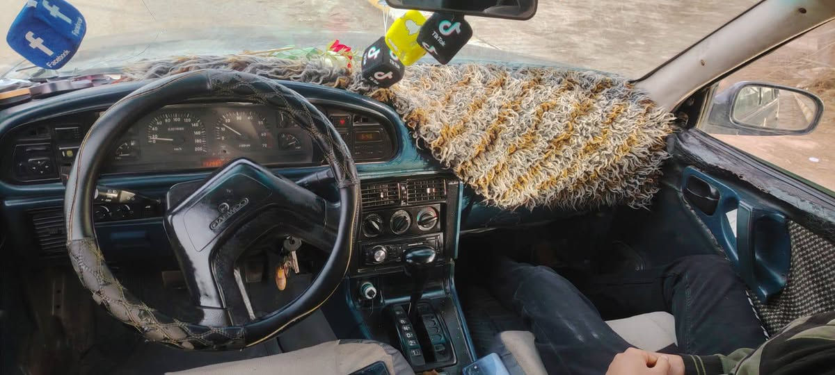 السلام عليكم برنس للبيع موديل 94 . سنويه لل 27 سياره كير مكينه كهربائيات مرتبه حداديه حلوه تخم تايرات السياره شرط التحويل السعر25 بيها مجال قليل  مكان السياره صلاح الدين بيجي ***********
