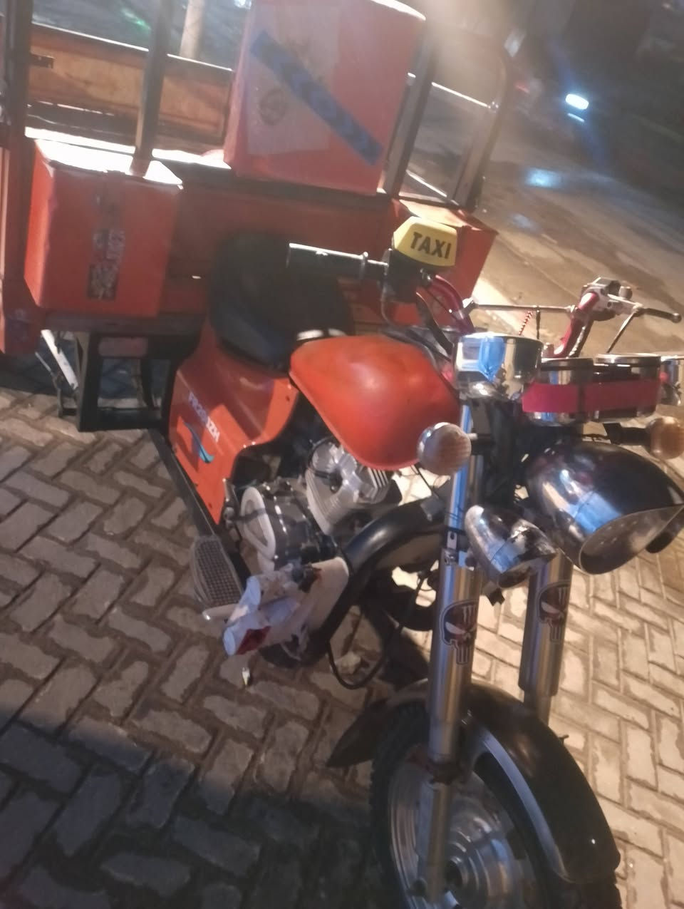 السلام عليكم خوان ستوته أمتي ار للبيع ستوته حلوه ونظيفه شاصي نظيف محرك نظيف اكس لطش اوراق كامله
مكاني بصره السعر 1400
*********** واتساب
