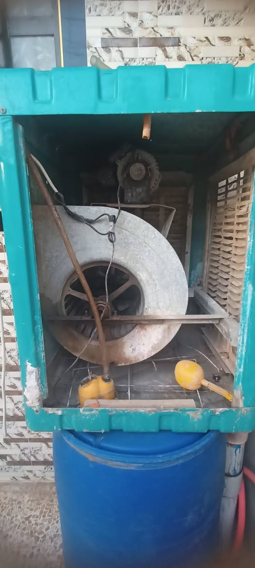مبرده للبيع واحد ونص نضافه فول ***********
***********
