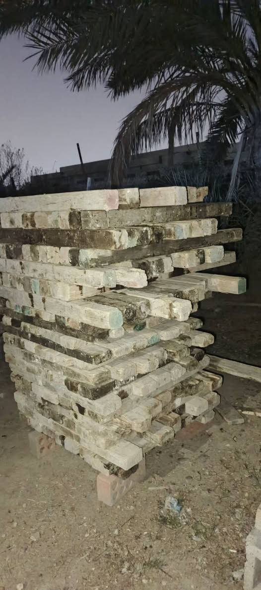 السلام عليكم
يوجد 80 سير ابو المتر 
و 95 بقاره تارس و خفيف
و 100 سير ابو الـ 50 سنتيم
مكاني بغداد البكرية خلف دائرة مرور الغزالية
*********** موجود واتساب و اتصال خاص مقفول
