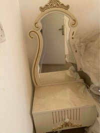 زورى نوستين • غرفة نوم • أربيل