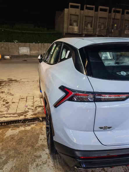 السلام عليكم 

جيتور داشنك موديل 2025 فئه لاكجري فول مواصفات للأخير 
لون أسمنتي المميز (المرغوب) 
ماشية 19 قابل للزيادة وتحت الضمان بعده بارحه طالعه من صيانة الوكالة تبديل دهن يعني تشغل وتروح  
سيارة نضيفةة حيل ونصبه 
رقم بغداد تحويل مباشر

بيع ب27.250
او 
اريد مراوس  صيني كوري امريكي فئه اعلى ونطي فرق 

*********** تواصل
