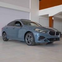 بي ام دبليو ٢٢٨i ٢٠٢٣ • xDrive AWD • ١٤,٧٠٠ مايل