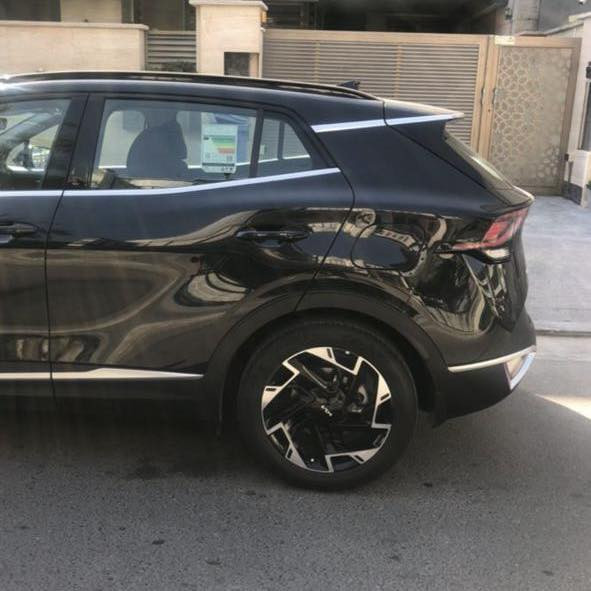 السلام عليكم ‭
سبورتج  2023  خليجي فول /1/1
بصمة بنوراما تشغيل عن بعد شفتات 
جنطة كهرباء كشنات كهرباء 
ماشية 22 الف حقيقي 
ضمان شركة نم شارع 100 
مكفولة من الصبغ والبارد رقم اربيل بسمي 
تحويل مباشر مكان السيارة بغداد
السعر 235
 اتصال /***********
اي استفسار اتصال ع الرقم .
