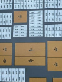 قطعه للبيع ركن على خدمات وشارع عريض  للتواصل 07705700888