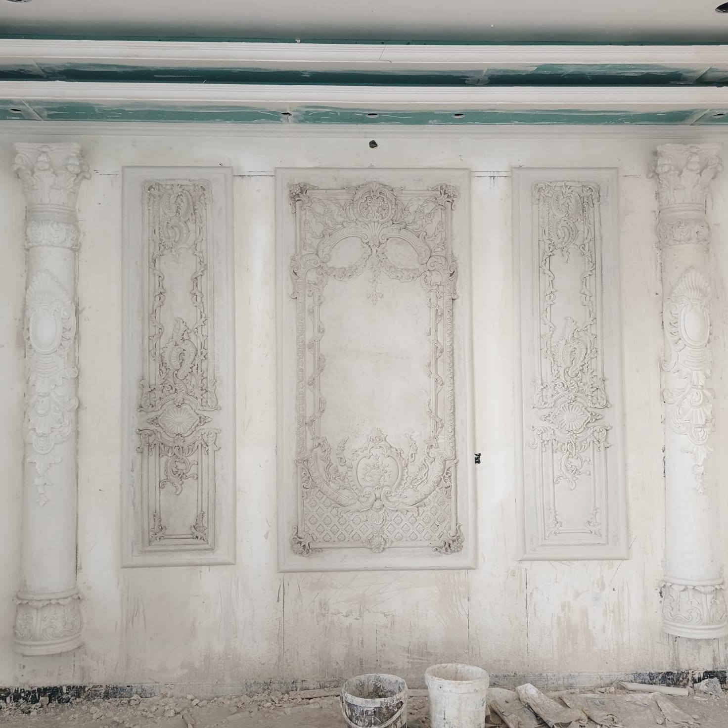 نعمل كافه أعمال الجبس المغربي والملكي وجبس بورد وسقفوف ثاويه لاستفسار التواصل علي الرقم ‏‪0787 887 4914‬‏
