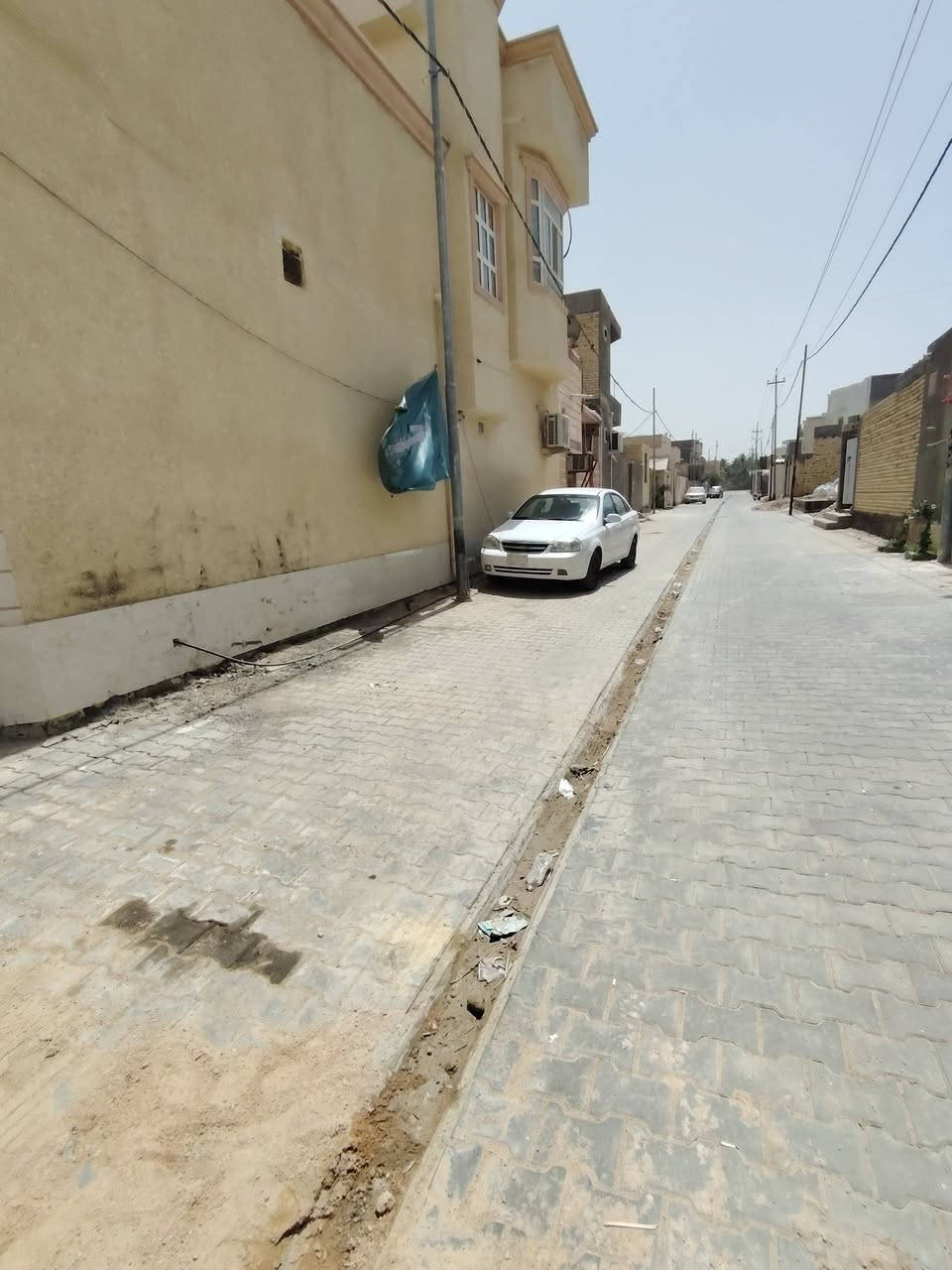 لالبيع قطعه 175 واجهى ٨ نزال ٢٢  شارعهى ٨  منطقة الصياغ يم مدرست انكيدو رقم الهاتف ***********
