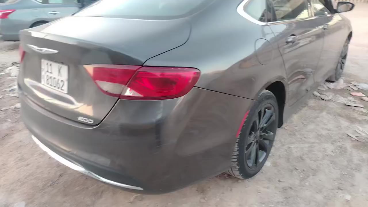 سلام عليكم من رخيصة الادمن سي 200 موديل 2016 نص فول بس بنيد سياره حلوه وجاهزة رقم بغداد مكان السيارة بابل السعر 90 بيه مجال شي بصيط ***********
