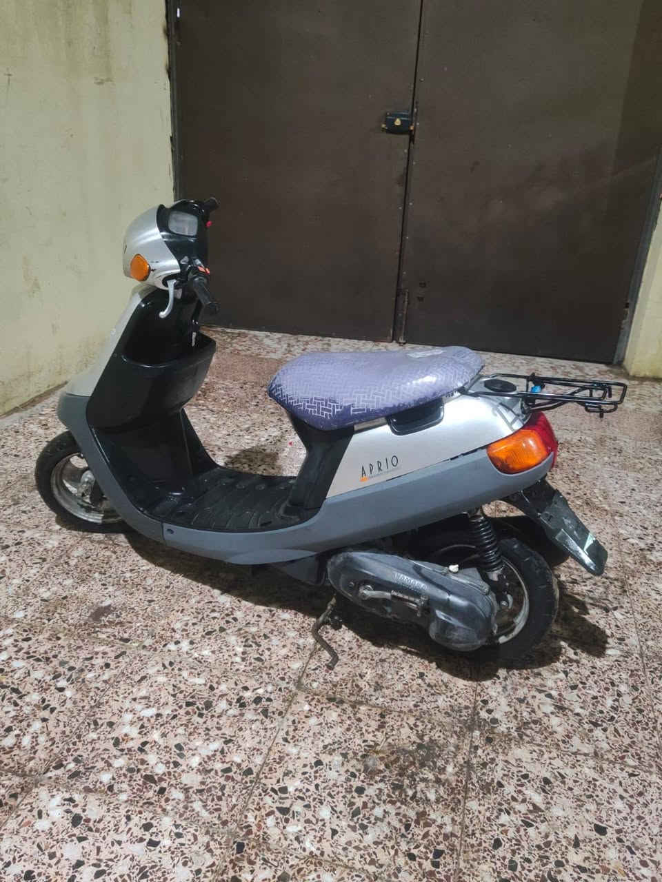 السلام عليكم
ماطور بوتين للبيع محرك شرط
 شاصي شرط ويرمينه شغاله كلها سلف شغال بس ينردلو باتري تحريكه ومعدل يكمز من جواك    دبل سكريته  درع اصلي الماطور جاهز  السعر 250 وبي مجال مكاني حي صدام الاستفسار ***********
***********
