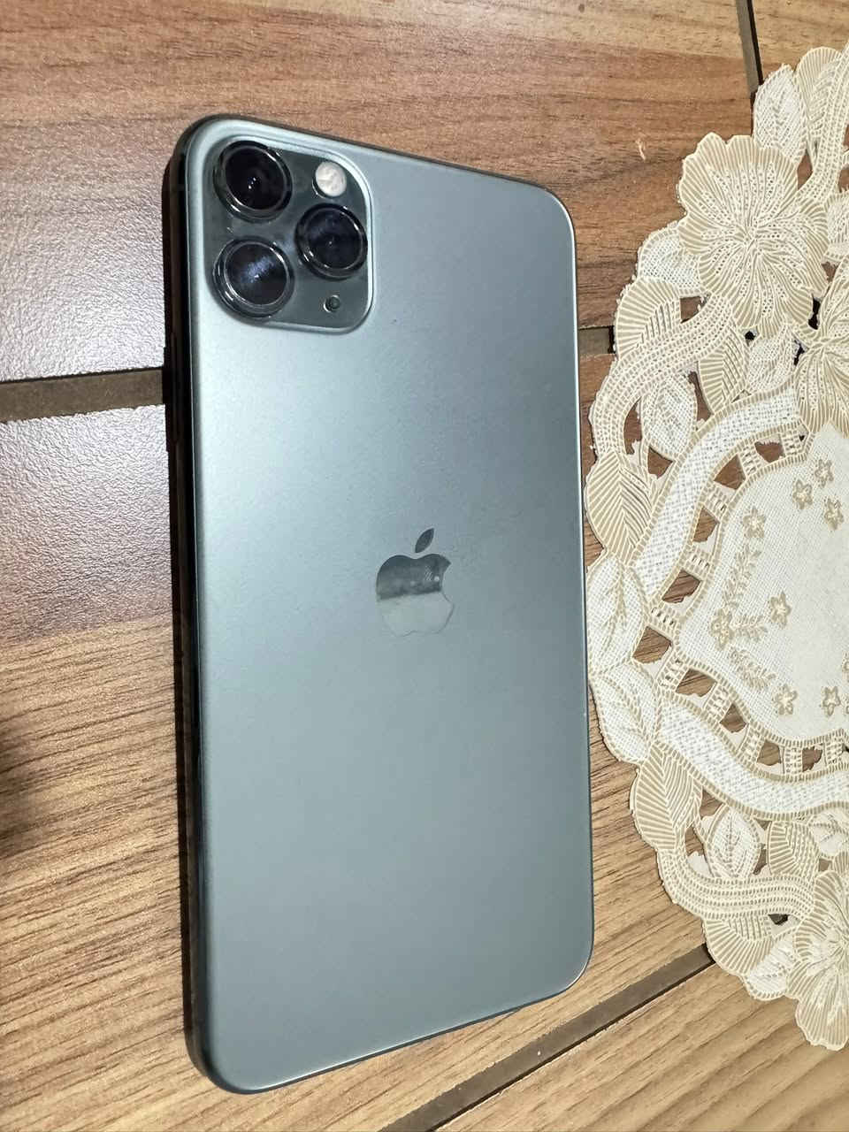 11 برو ماكس للبيع
زيتوني اللون بطاريه 89 شرط مامفتوح

 ذاكره 256

تك سيم

نموذج /M امريكي 

شرط وتر بروف  ضد الماء ومايعبر هواء

للاستفسار الاتصال 

‭0789 177 8236‬
