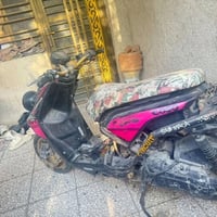 للبيع ب ٤٠٠وبيها مجال ابيعلك كوم حديد دراجه كعد بيها باتري وتركتها  تو...