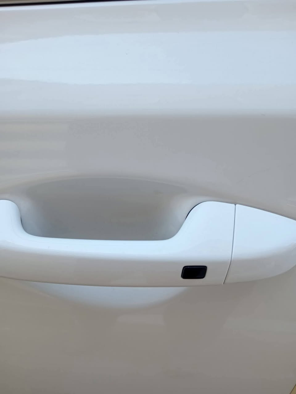 كيا سيراتو خليجي ٢٠١٩ رقم بغداد انكليزي بأسمي مداور ثاني
مكفوله  السياره جديده بدون لا صبغ ولا تبديل ولا ضربه 
الموصفات فول عدا الفتحه
بصمه تشغيل + بصمات ابواب
تشغيل عن بعد + جنطه ذكيه 
محرك ١٦٠٠ اقتصادي بدون ادوانز
فول تحكم استيرن    
حساس امامي دكمه    + حساس خلفي
كشنات مغلفه     + الارضيه جلد+ الجنطه جلد
مري شفط      + اشاير مري + نظام ترحيب
شاشه عطلات       ماشيه 98  الف حقيقي شرط 
بصمات عدد ٢.        تبريد قطعتين
٣ انظمة عاي وسبورت واقتصادي
خمسه ويل كب.   سبير جديد ما مستعمل
لد امامي.     + لد خلفي
للاتصال *********** بدون مراوس بيع فقط
