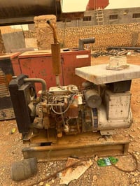 بيركنز للبيع 50k رقم صاحب المولد 07860448736 شغال