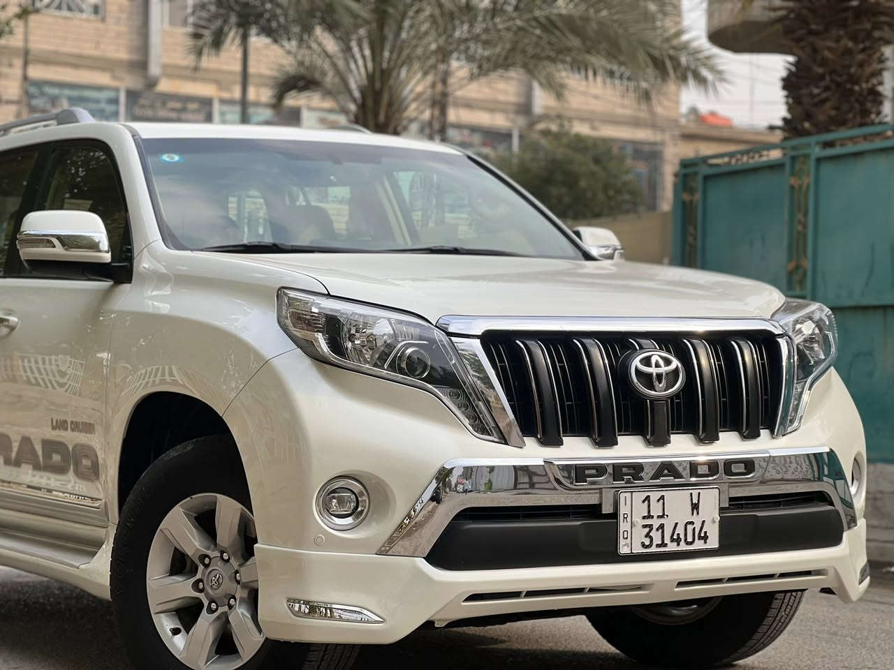 برادو 2014 رقم بغداد بسمي
ماشيه ٢٠٠ مكفوله عدا بارد بلباب الخلفي بسيط 

موصفات ل TXL

٦ سلندر محرك ٤٠٠٠

بصمة 

كشنات جلد + كهرباء 

حساس امامي خلفي 

اشاير مري + شفط 

زنون 

تحكمات

شاشه 

٧ راكب 

سعرهة ٣٢٠ وبيها مجال 

الاسفسار ***********
