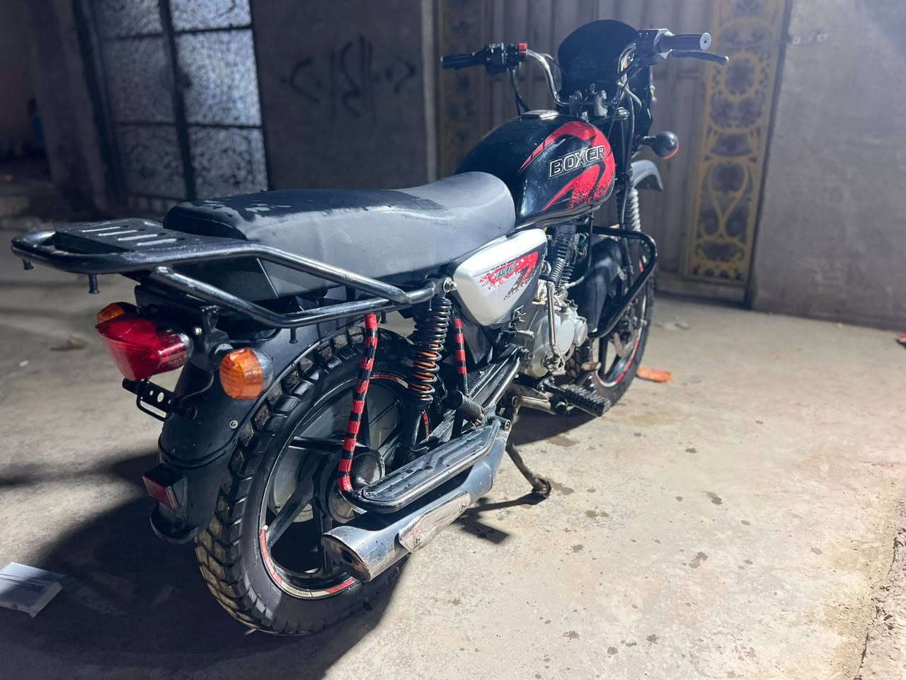 سلام عليكم بوكسر موديل 2022 كامله مكمله اوراق اصوليه السعر مليون وربع رقم الموبايل ***********3
