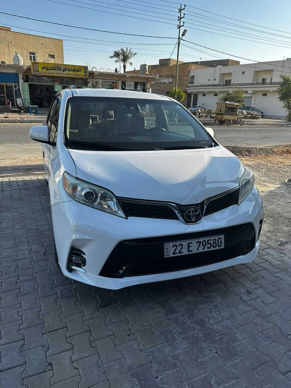 السلام عليكم 
سينا 2019 للبيع 
حادثها جاملغ خلفي وصندوق وجاملغ امامي مصلح 
ماشيه 142
سعر 2200$
***********
مكانها الانبار هيت
