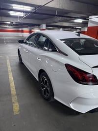 للبيع ام جي كير عادي مكفوله ماشية 7800   رقم اربيل  07717100271