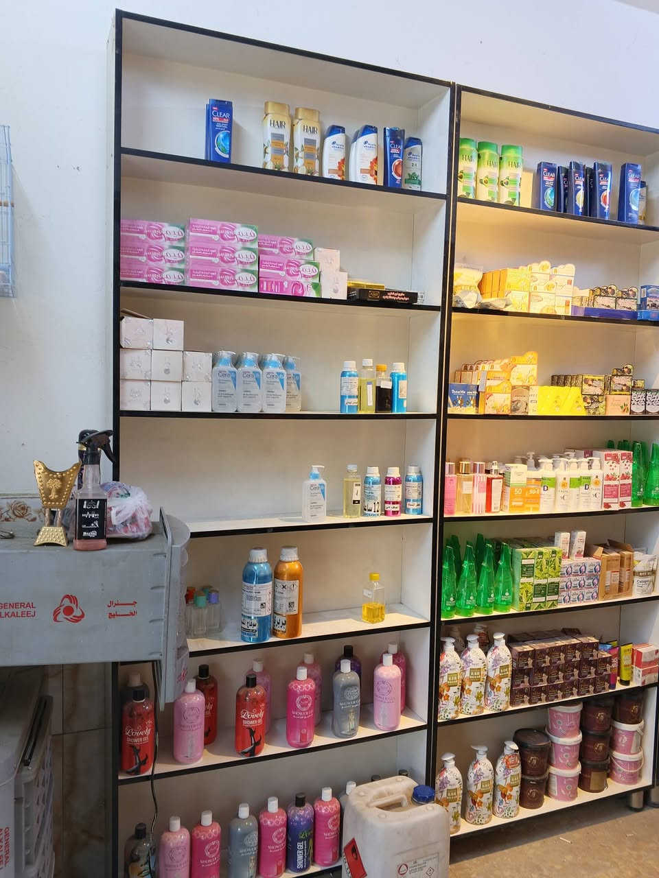 متوفر رفوف عدد 5
نضيفات جدا 
للتواصل خاص 
رقمي***********
