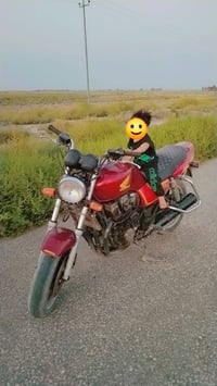 سي بي فور • ٧٥٠ • سلف وباتري