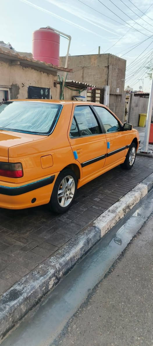 بيجو بارص موديل 24 طالعة من الشركة بل 25 السيارة حرة تحويل مباشر  ماشية 45 الف وبيها منضومة غاز السيارة بوضع الشركة وارتب بعد هواي صارف عليها السعر 85 وبيها مجال قليل او مراوس بنيسان سني فقط
مكاني بصرة ***********
