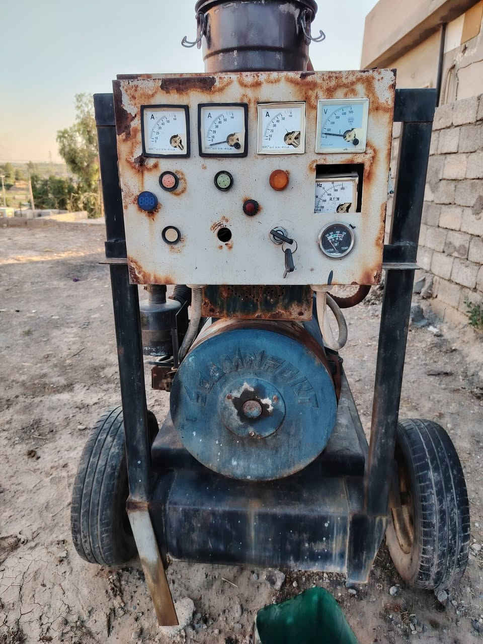 مولد كيا للبيع 2700 ثري فيز


**إذا كنت صاحب هذا الإعلان وتريد حذفه لأي سبب، رجاءا أرسل رسالة إلى الدعم الفني**