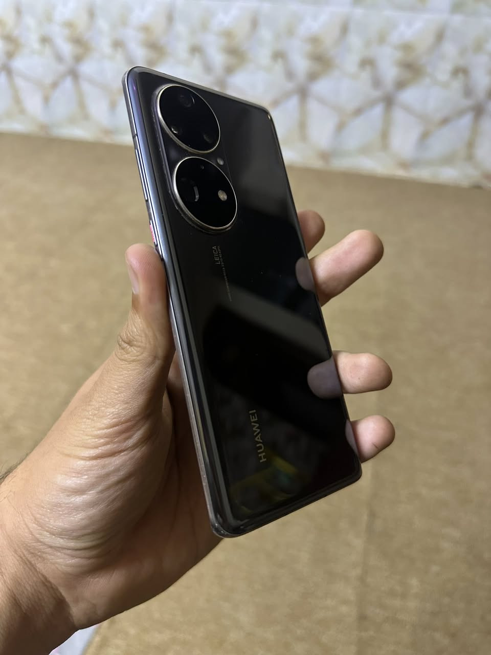 هواوي p50 pro 
عربي شرق اوسط دبل شريحه 
وتر بروف ما مفتوح ولا ملعوب بي بلادي 

ذاكره 256 ومواصفات معروفه 
السعر 375 الف 
بيع او مراوس حسب القناعه 
بس جهاز بدون ملحقات
مكاني بغداد الرصافة


**إذا كنت صاحب هذا الإعلان وتريد حذفه لأي سبب، رجاءا أرسل رسالة إلى الدعم الفني**
