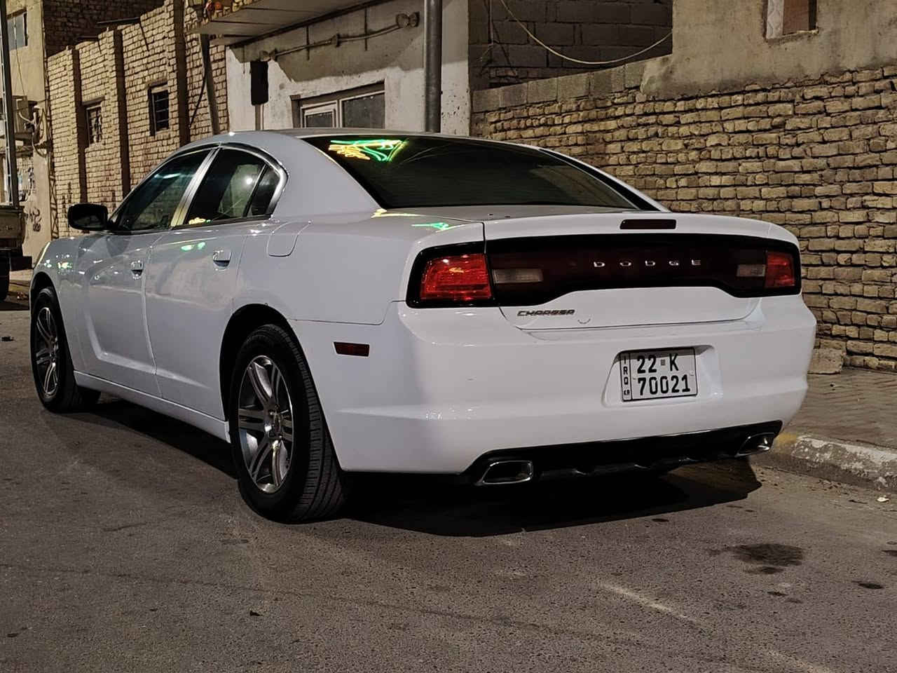 السلام عليكم لبيع جارجر 13 رقم شمالي بسمي جاهزه من كلشي مكينه كير اكسن تخم تاير حداديه خلفي امامي كلها جديد سياره كفاله فقط بس بوارد بيها  السعر 168 وبيها مجال *********** مكان سياره كوت مكلف بنشر
