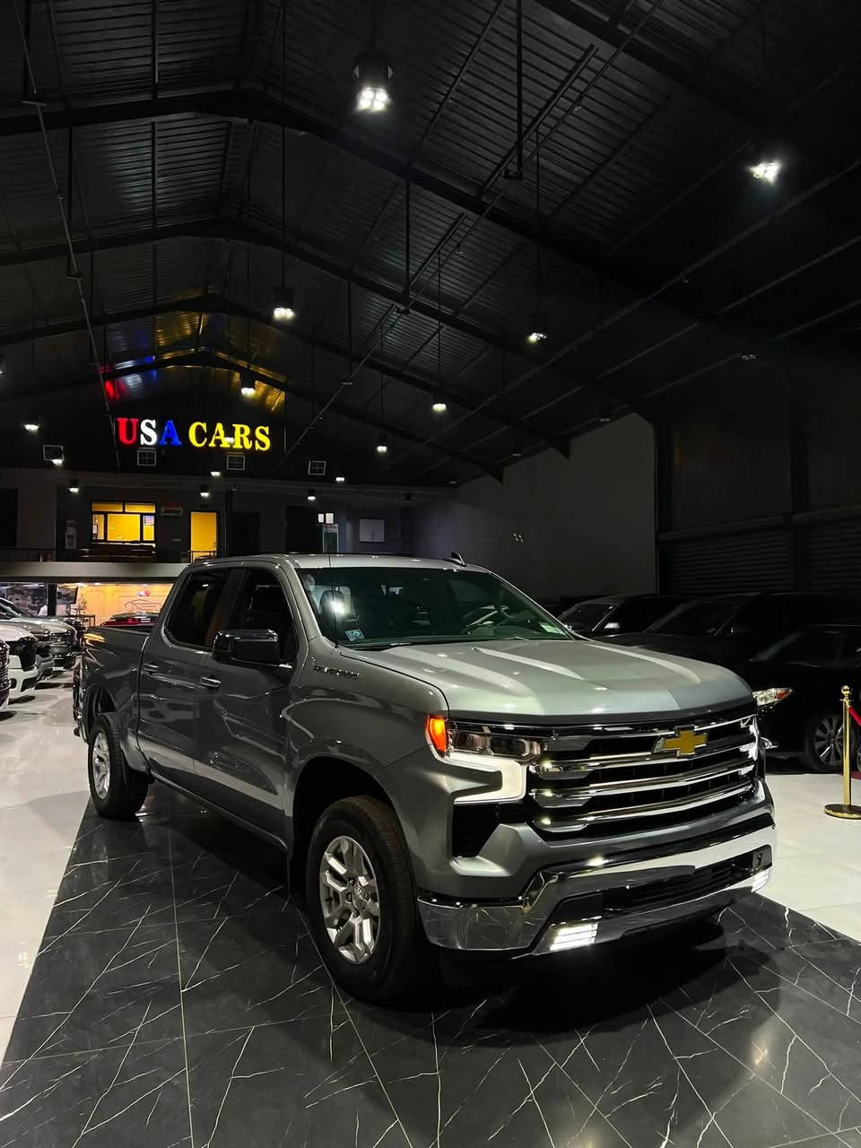Chevrolet Silverado 
2024      LT   2.7  - 4x4

بسمە و شغال
شاشە و کامیرە
لایت لید
کوشین کهرابایی
کوشینات هیتر
سوکان هیتر
رادار
باب طویل
بودی قصیر

23.000 mile
2 قطعە صبغ
سعر 288 ورقة وبیهە مجال

معرض ( رێبوار سالار صالح ) اربیل شارع ١٠٠م
***********
***********
