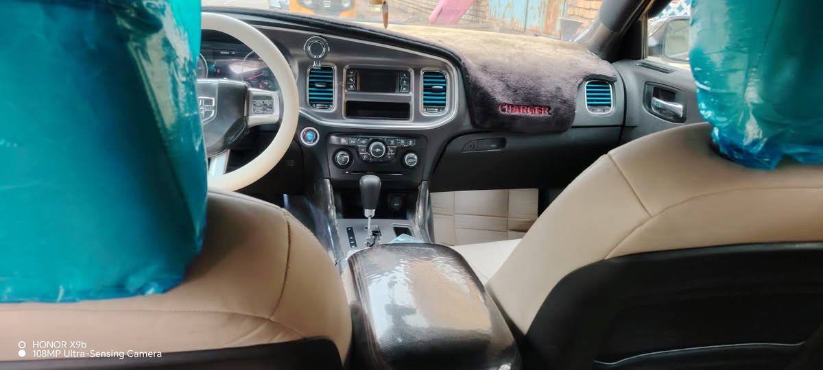 سلام عليكم جارجر موديل 2011 رقم ذي قار
مراوس او بيع السياره جاهزه من كلشي مكينه وكير وحداديه 80٪100 وتخم تاير واكسل ويل خليحي السياره ما اذب عليه ربع جاهزه من كلشي مصفره هيئه وغرامات  مداور ثاني يوم

حادثه جاملغ وبنيد وبيه شويه تعمير بل برانكيت بدون كص خاليه من العيب الشرعي 

 

السعر 140 وبيه مجال تفاصيل اكثر اتصل عله الرقم

*********** مكان ذي قار قلعه سكر
