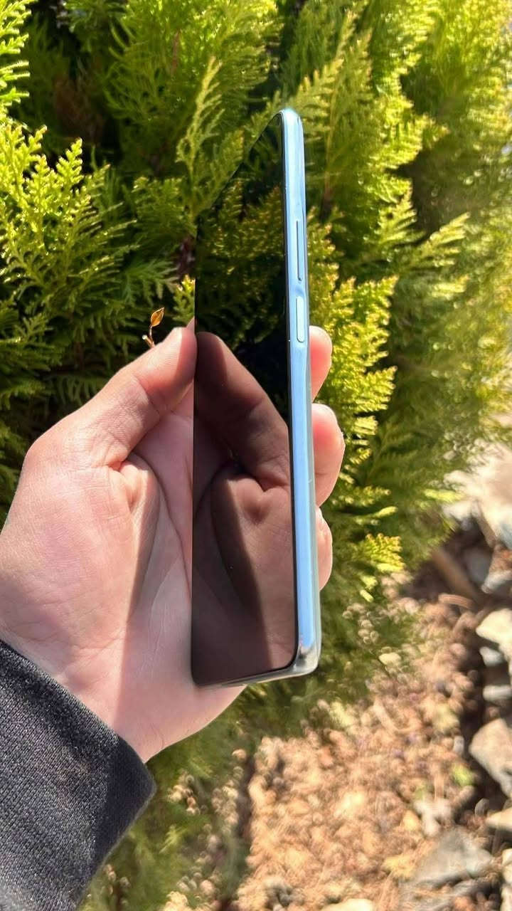 للبيع موبايل هونر اكس 9
موبايل مكفول من كلشي و ما داخل تصليح بطاريه 5000
شحن 66 واط معالج سناب دراكون 680 ببجي 60, فريم
ذكره 128 كامره 64 ميكابكسل شاشه 90 هيرتز موبايل نضيف كلش 
شخط ما بي مكاني ناصريه مركز السعر 110 و بيه مجال


**إذا كنت صاحب هذا الإعلان وتريد حذفه لأي سبب، رجاءا أرسل رسالة إلى الدعم الفني**